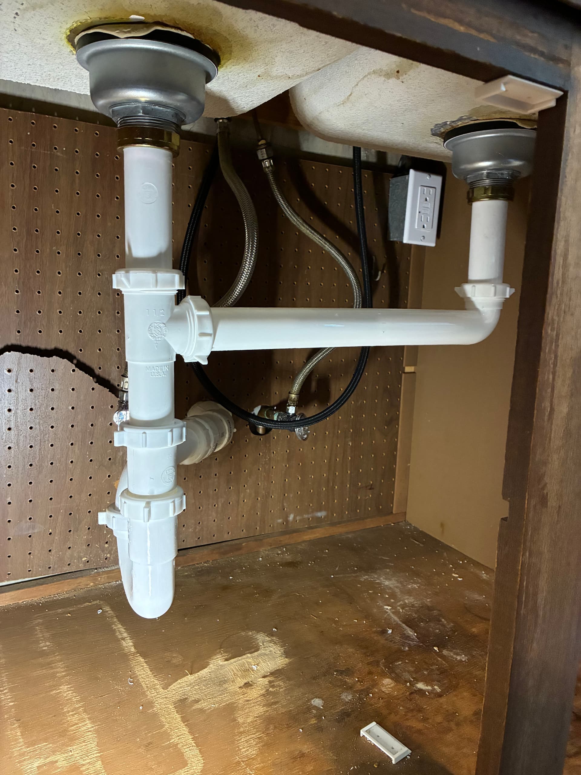 Gallery photos for Kitchen Sink Leak Fixed with New Strainers and Drain Piping: Image #1