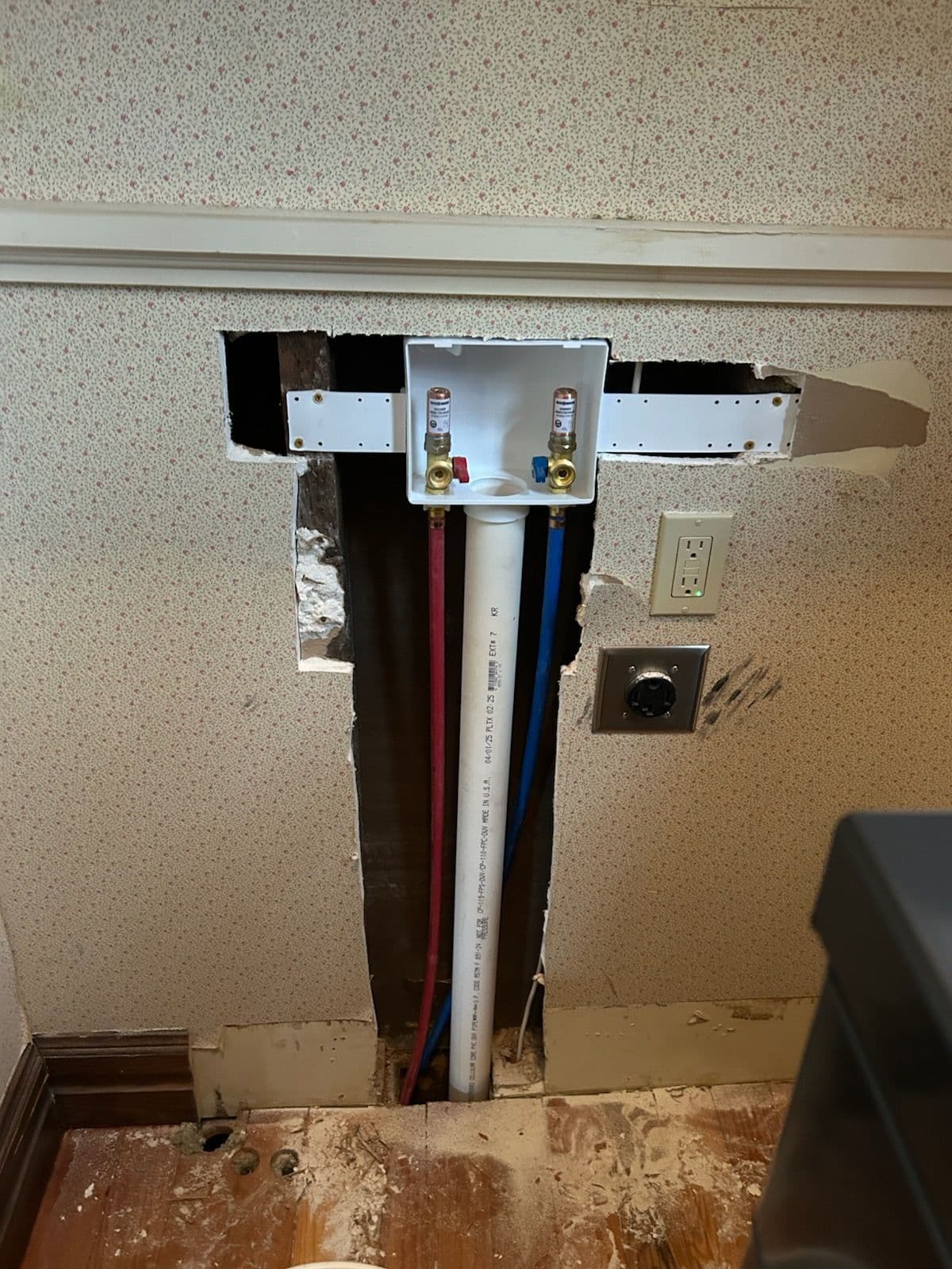 Efficient Laundry Room Plumbing Install image